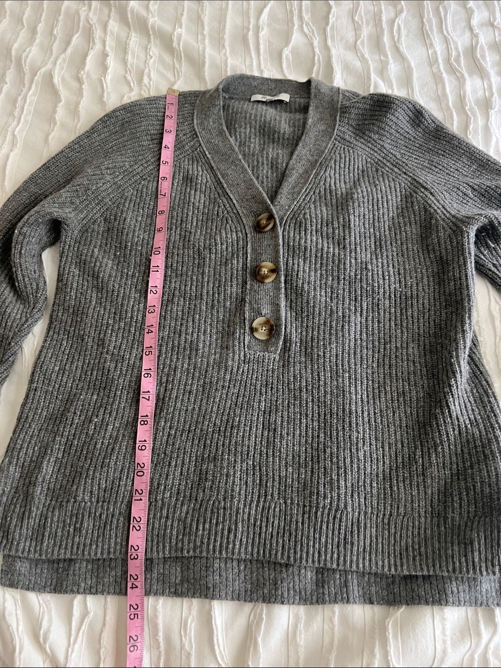 Madewell V-Neck Ribbed Button Sweater - Picture 4 of 9